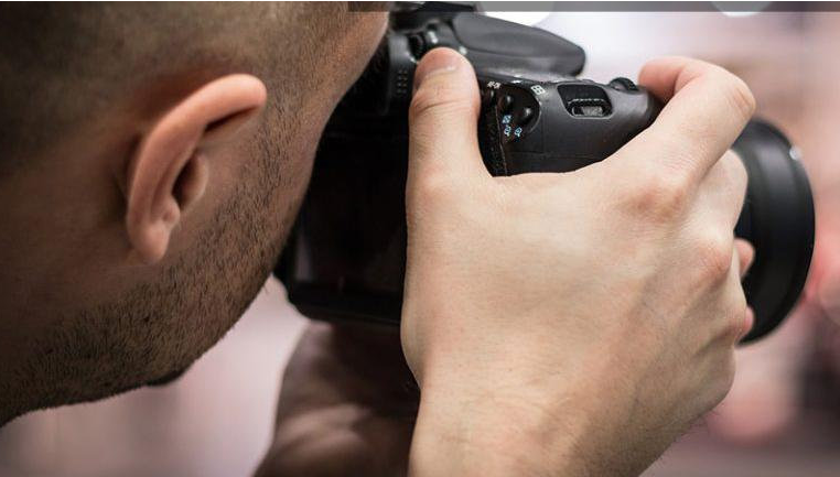 杭州商务调查取证：男人心里最爱的只有一个